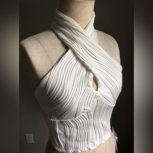Twist Halter Crop